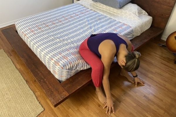 morning yoga in bed from shwet yoga classes in thane west
