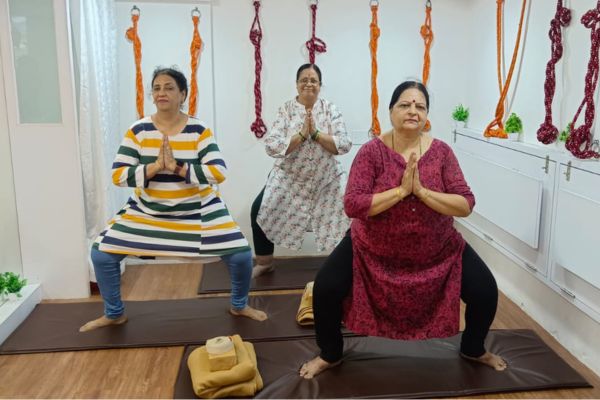 yoga for seniors at shwet yoga classes in thane west