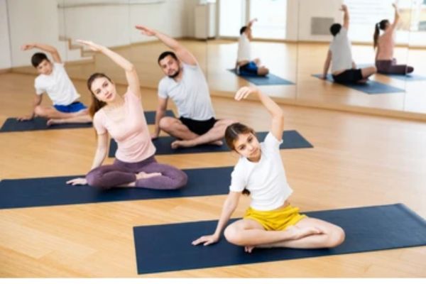 shwet yoga in thane best CYT to look for